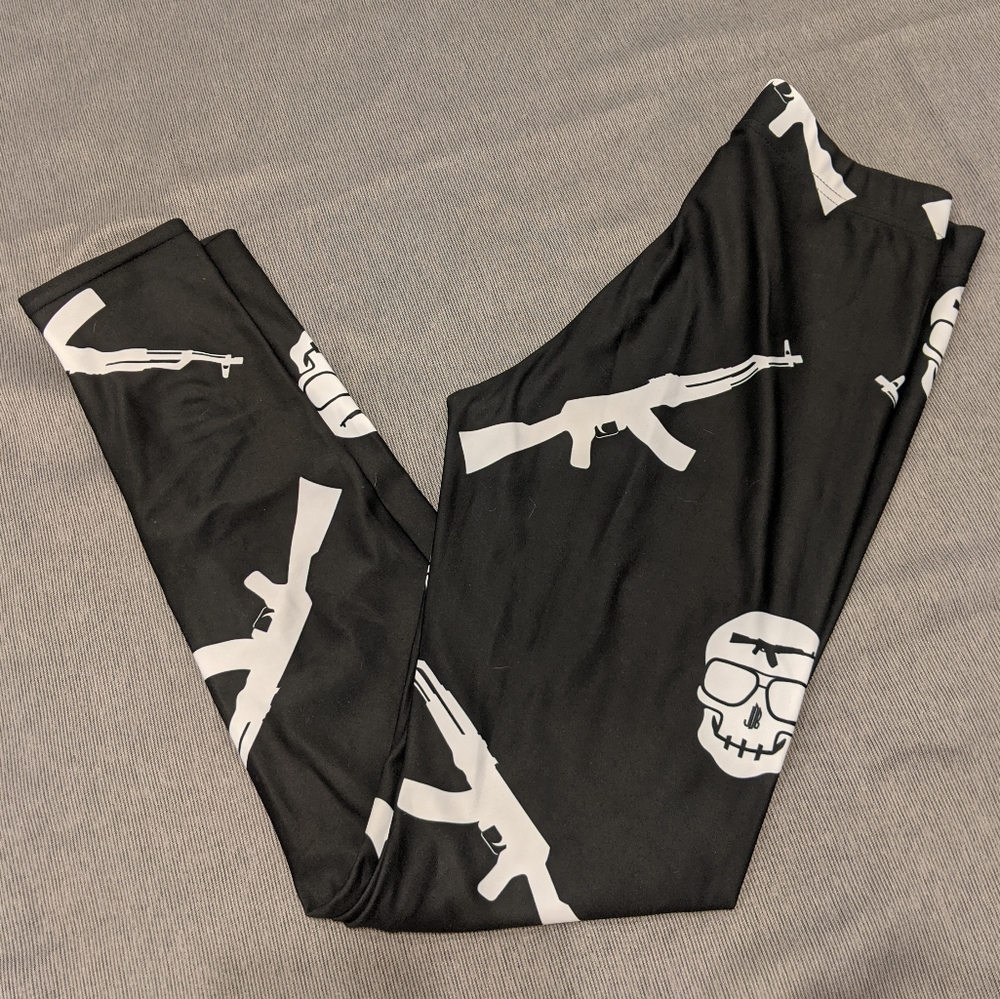 Regnum Dei Black White Gun Skull Leggings Tights S